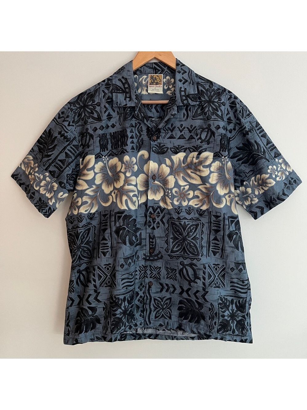 HAWAIIAN SHIRT Winnie Fashion Made Hawaii 100% Cotton Tropical Flower Tiki Bar